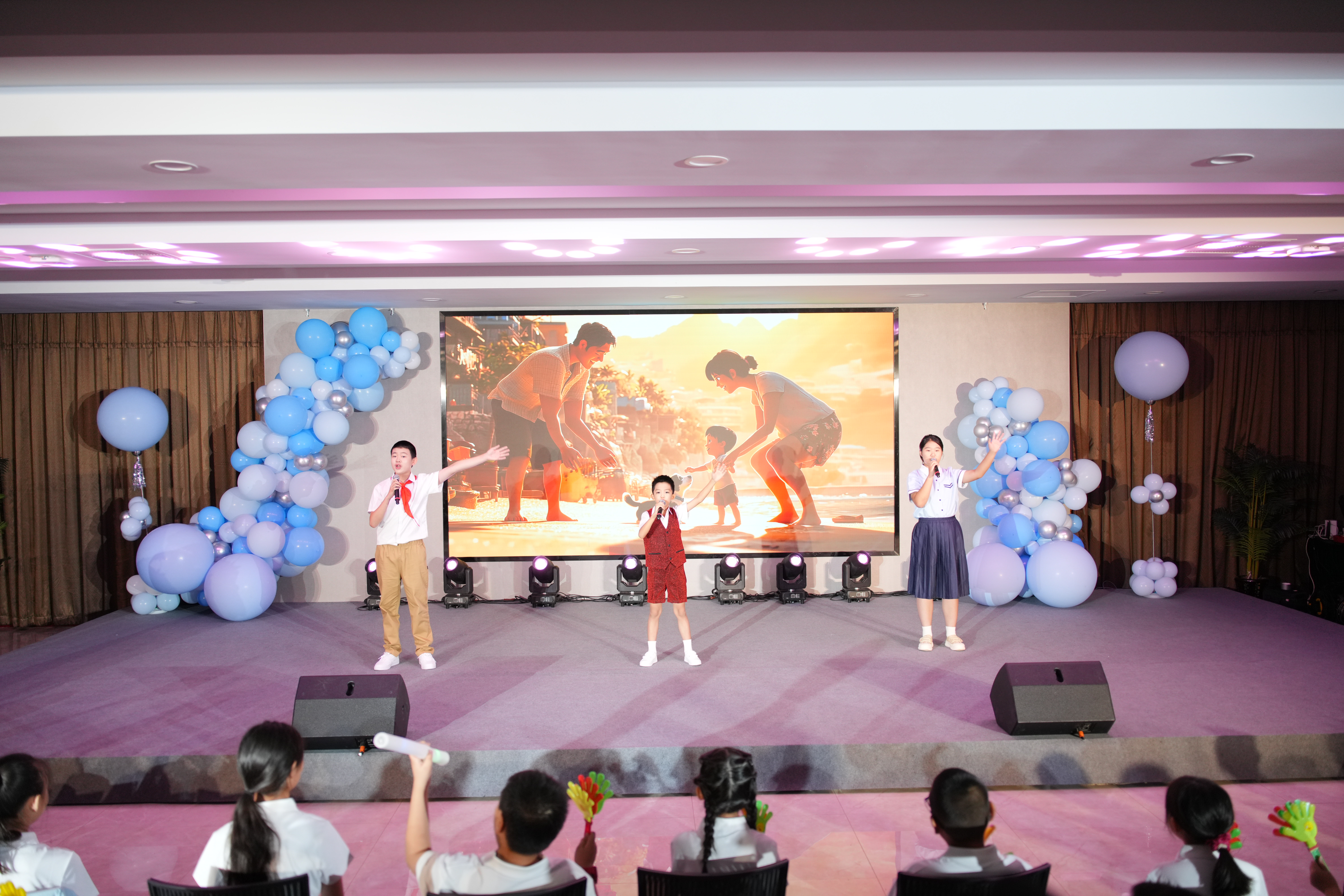 歌曲联唱《从爱到花开》