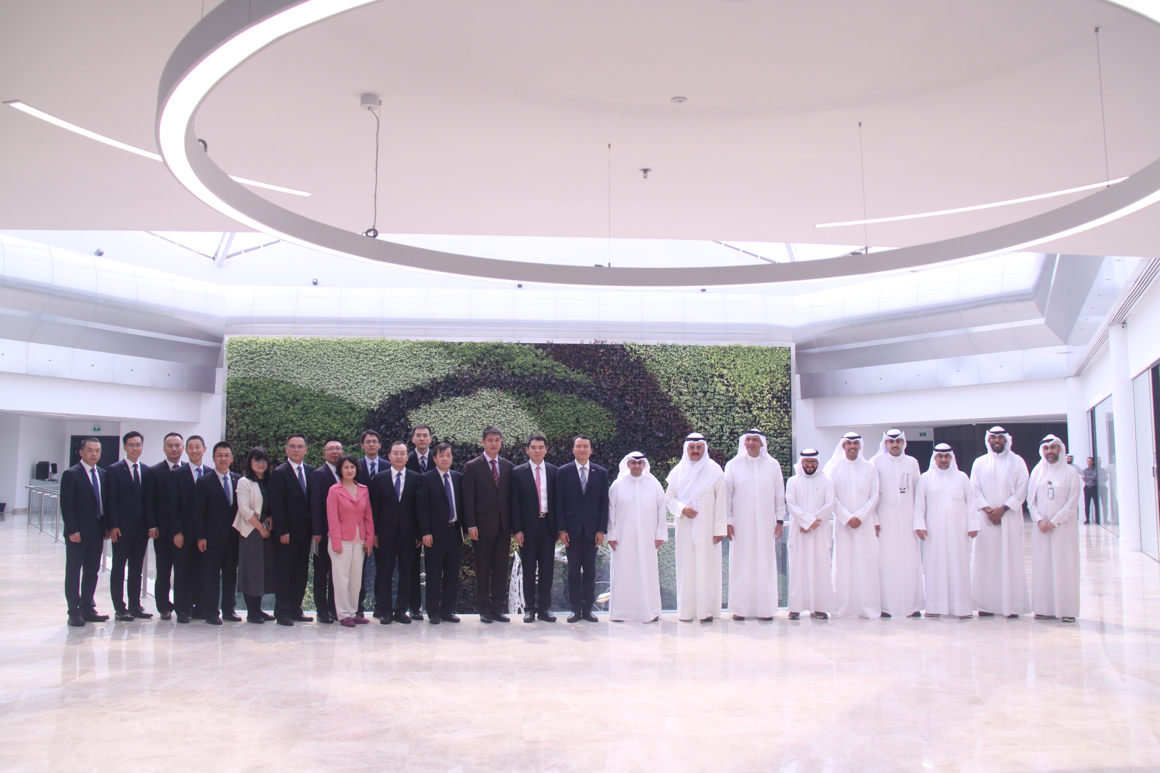 2-拜会科政府高级官员